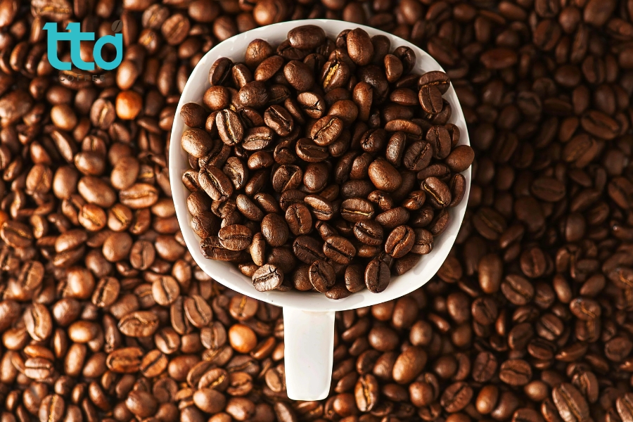 Robusta nổi bật với vị đắng rõ, body dày, độ chua thấp và hậu vị mạnh Robusta nổi bật với vị đắng rõ, body dày, độ chua thấp và hậu vị mạnh