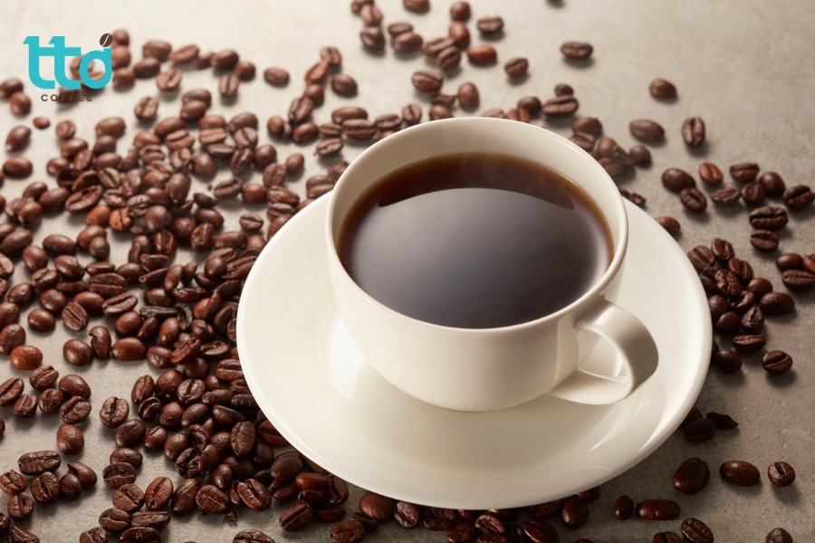 Cà phê Blend được phối từ nhiều loại hạt nhằm tạo độ đậm, độ chua, hương thơm, body và hậu vị cân bằng