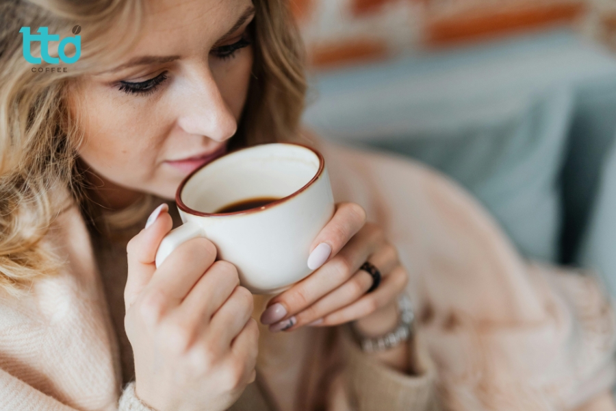 Công thức 20% Robusta + 50% Arabica + 20% Cherry + 10% cacao dành cho phái nữ